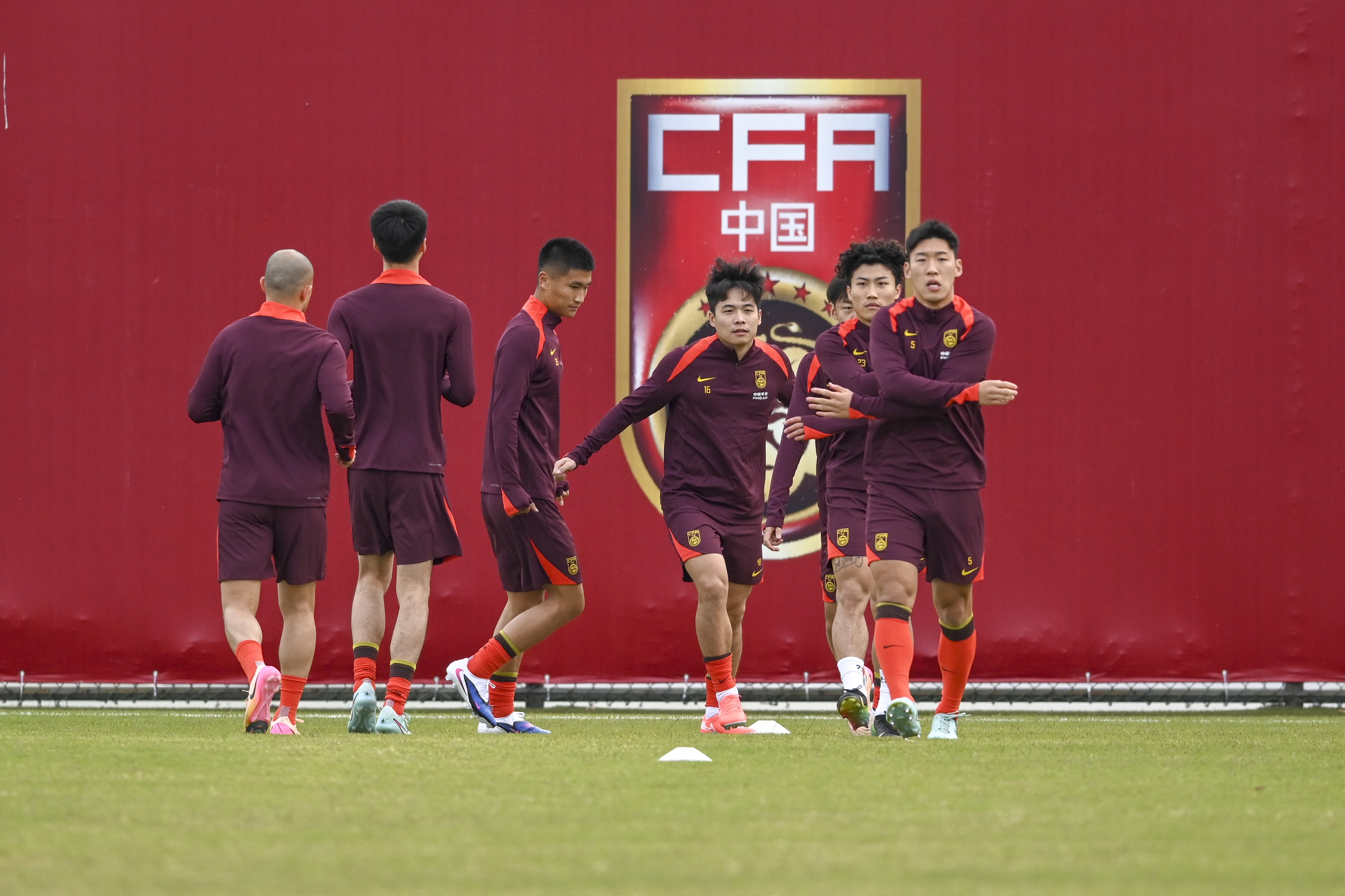 开云娱乐-应国际足联邀请，中国国家男子足球队将于3月参加两场系列赛